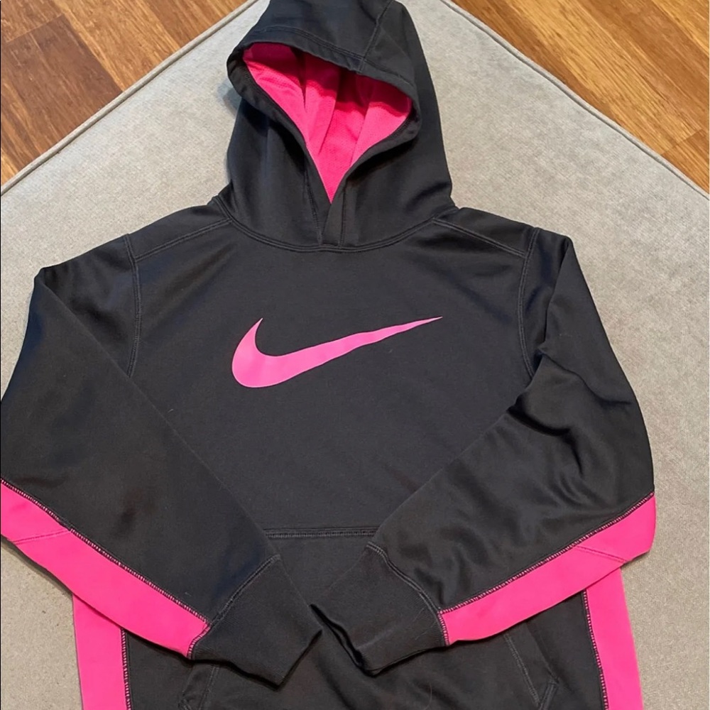 Nike black & pink hoodie youth medium rare colors.